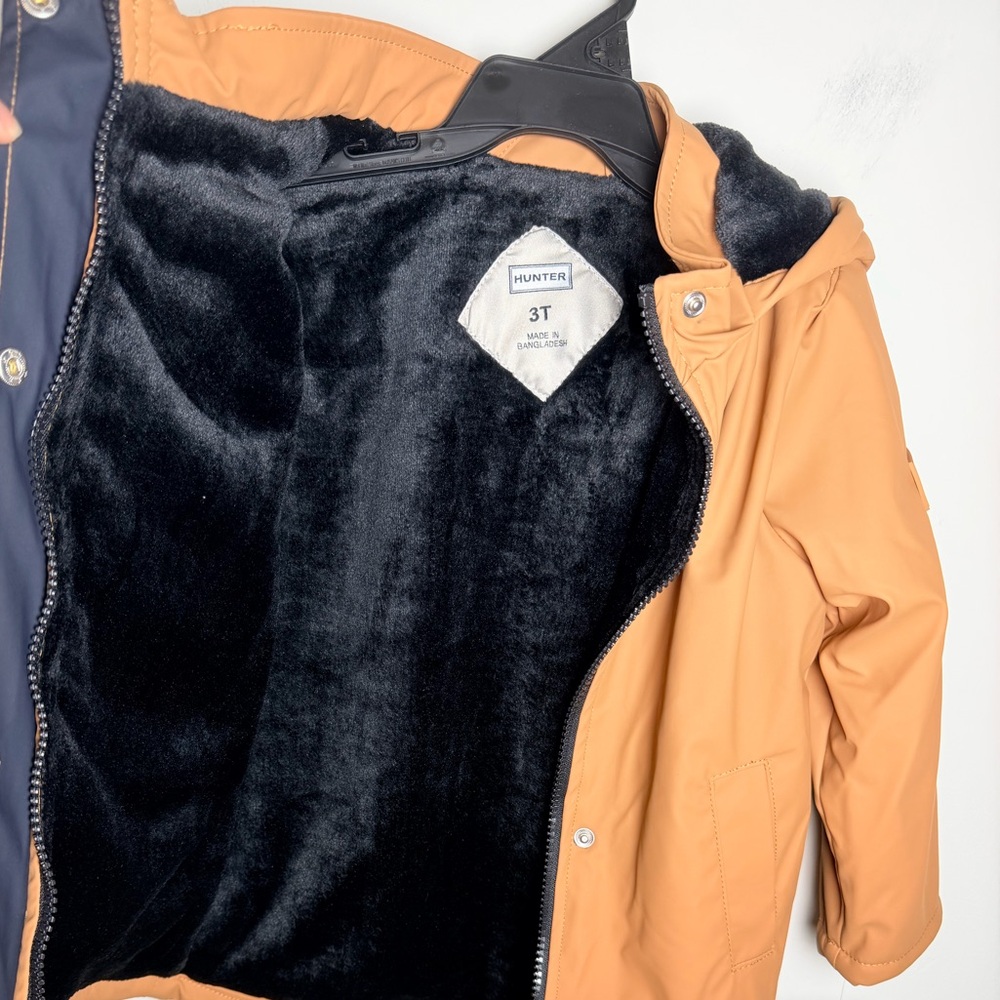NWT Hunter Toddler Rain Jacket Size 3T Light Brown Fleece Lined Hooded Coat Tan - Picture 3 of 7